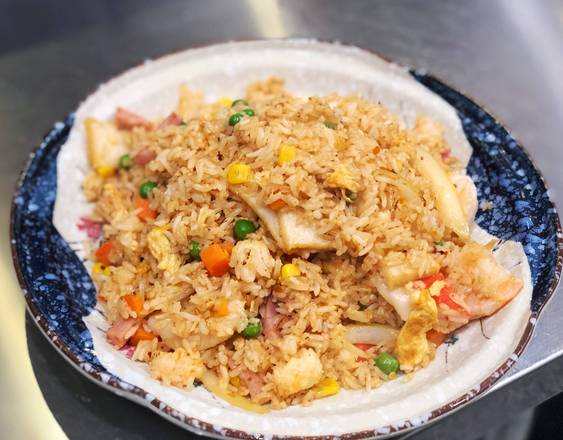 Seafood Fried Rice 海鲜炒饭
